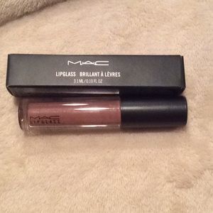 Mac lip gloss brand new authentic